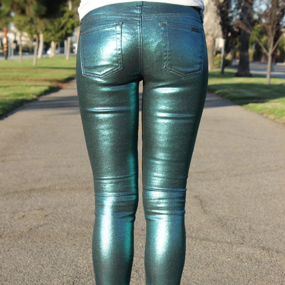 7 For All Mankind metallic satin jeans in size 25 - Picture 14 of 16